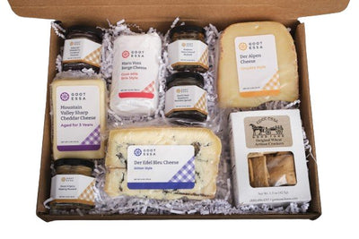 Food Gift BasketsCHEESE MAKER'S CHRISTMAS - 3 Cheeses & 3 Condiments in Gift BoxbundledelicacySaving Shepherd